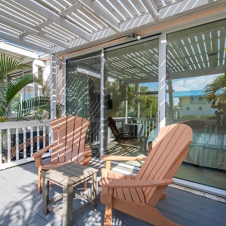Beach Living At Island Pine Villas Blaw George Town Eksteriør billede